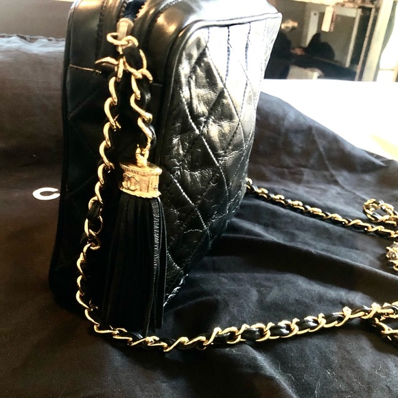 Beautiful Vintage Chanel quilted shoulder bag - Picture 4 of 16